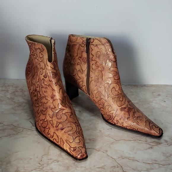 Peter Kiser Shoes - Peter Kiser Stylish Embossed Tan Ankle Booties 9.5